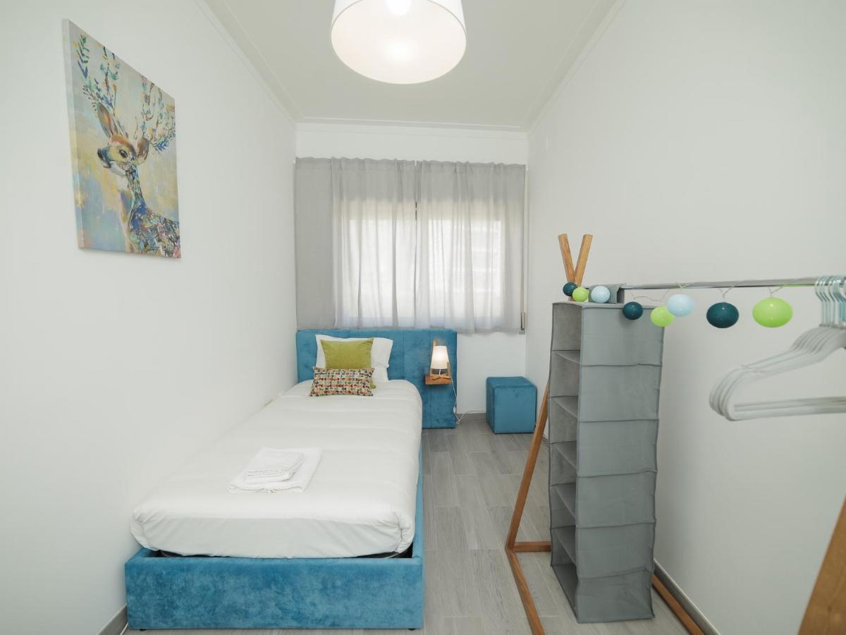 Oporto Guest Isac Garden W/ Parking Apartment Вила Нова ди Гая Екстериор снимка