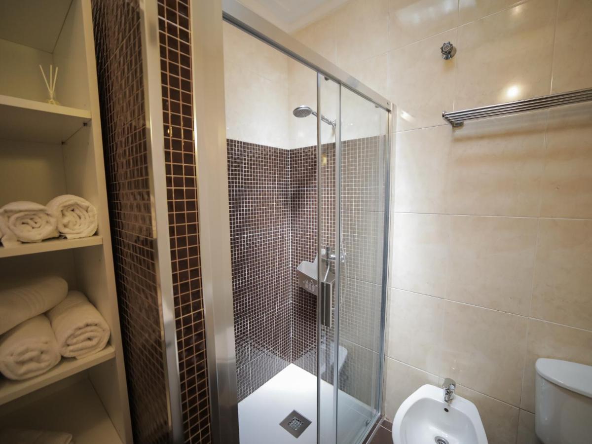 Oporto Guest Isac Garden W/ Parking Apartment Вила Нова ди Гая Екстериор снимка