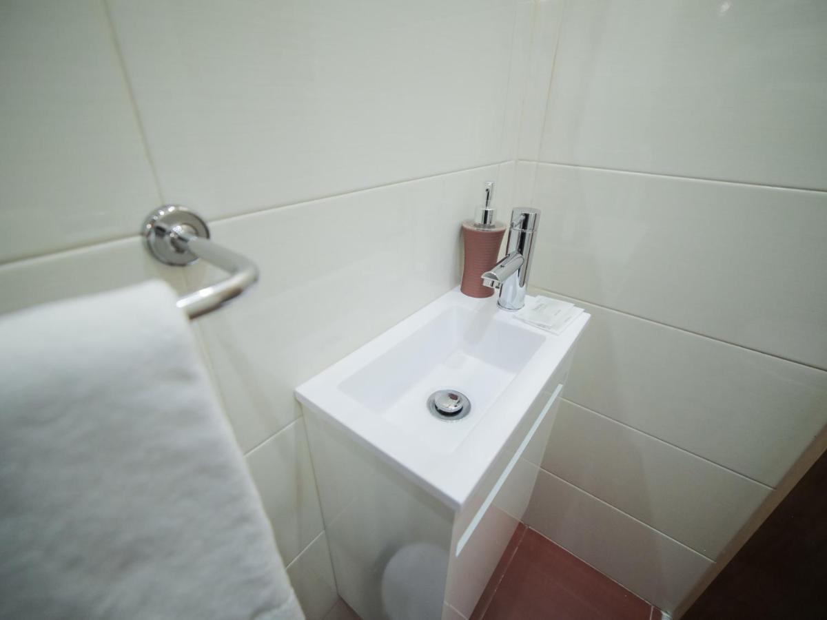 Oporto Guest Isac Garden W/ Parking Apartment Вила Нова ди Гая Екстериор снимка